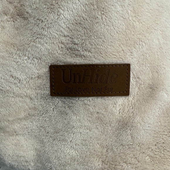 Unhide marshmallow blanket, medium, beige bear - Picture 2 of 7